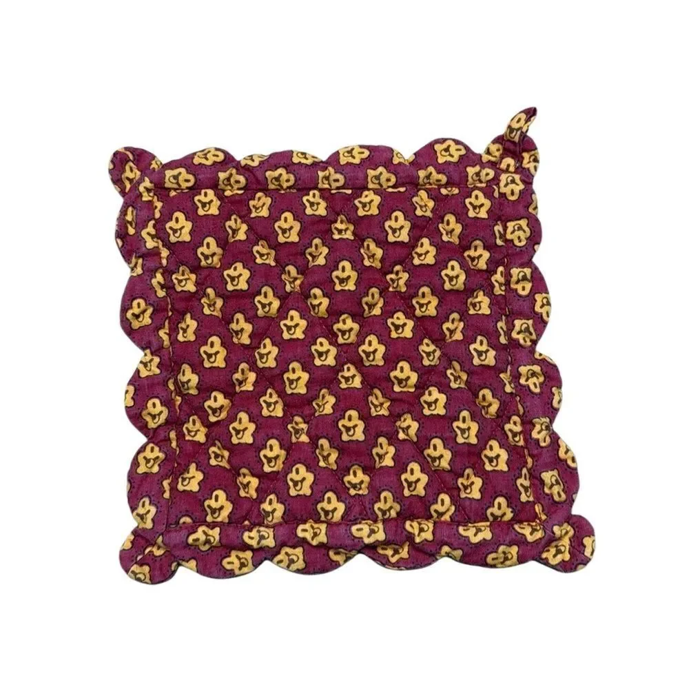 Vintage French Country Red and Yellow Quilted Scalloped Pot Holder